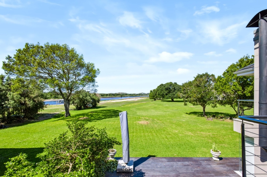  Bedroom Property for Sale in Twin Rivers Western Cape